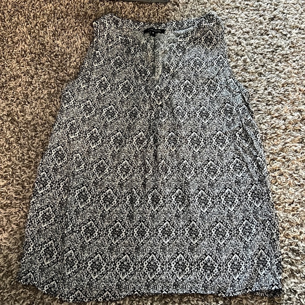 Business causal tank